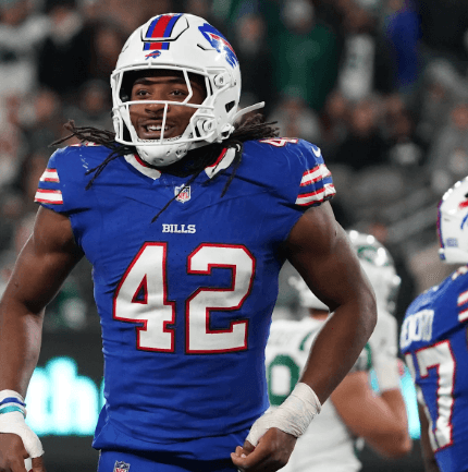 A Bills LB Visits Homes of Three Fallen Pennsylvania Cops, Donates $100K to Each Family