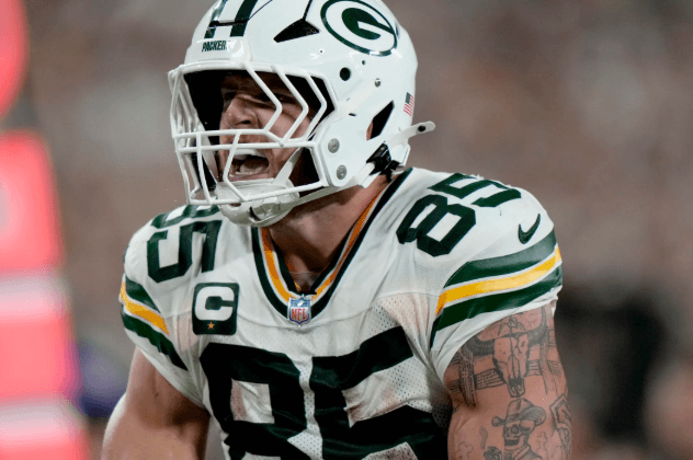 Packers’ Star TE From Humble Roots Returns Home, Donates $1 Million To Build Schools