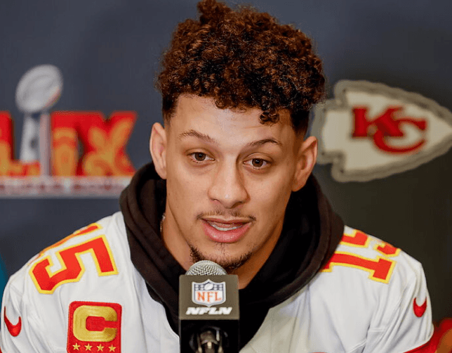 Patrick Mahomes Wins MVP but Credits Thornton’s Highlight Catch