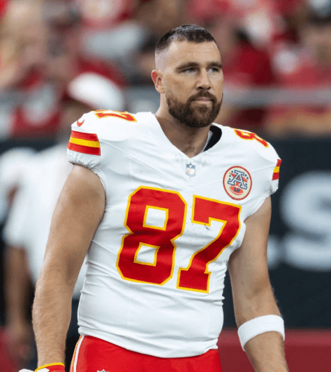 Travis Kelce Brings Joy to Children’s Hospital, Gifts Free Tickets for Week 4 Game