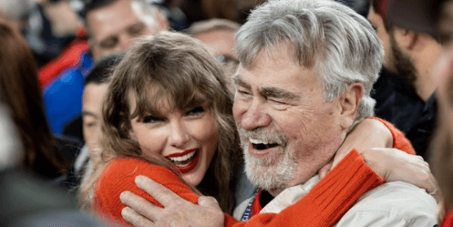 Viral Video of Taylor Swift and Travis Kelce's Dad Spreads Like Wildfire, Leaving Fans Blushing – Caught During Chiefs vs Lions Game