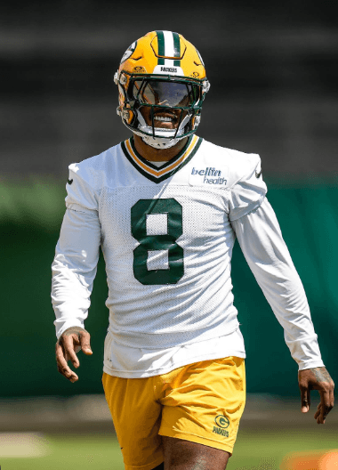 Veteran RB Praises Rookie Kicker Who Was Supposed to Be Just a Replacement – “He Plays Football for a Paying Job”