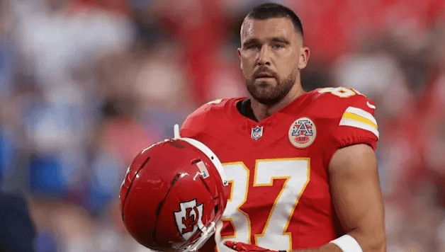 Travis Kelce Calls Out Young Teammate to “Do Some Research” After Mentioning a Legend
