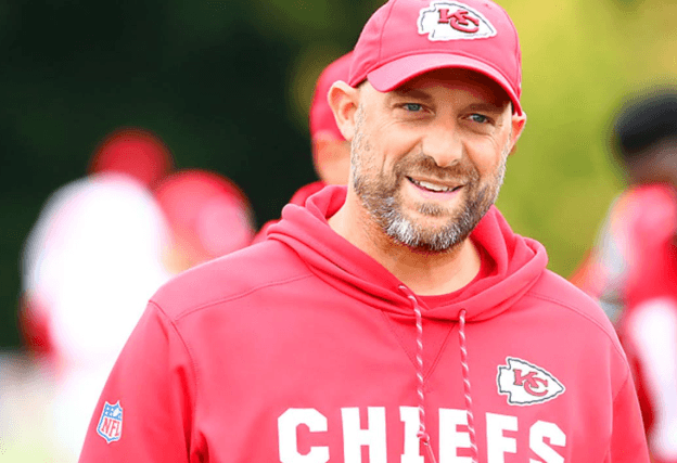 After Brian Callahan Was Fired by the Titans, They Immediately Began Searching for a New Head Coach – and Sent an Offer to the Chiefs’ Offensive Coordinator. His Response Left Titans Fans Blushing