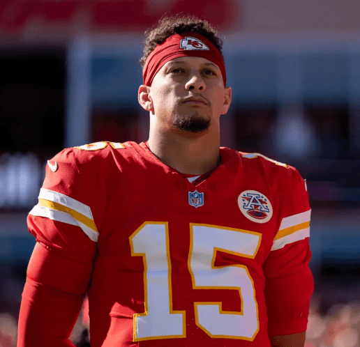 Patrick Mahomes Sends Donation to the Family of Kimber Mills to Honor the Brave Teen Who Saved Lives Through Organ Donation After Being Taken Off Life Support