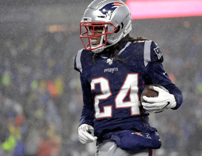 Former 2x Super Bowl Champion CB, Now a Free Agent, Wants to Play for the Eagles – "One Time Wearing the Eagles Jersey Is a Dream Before I Retire"