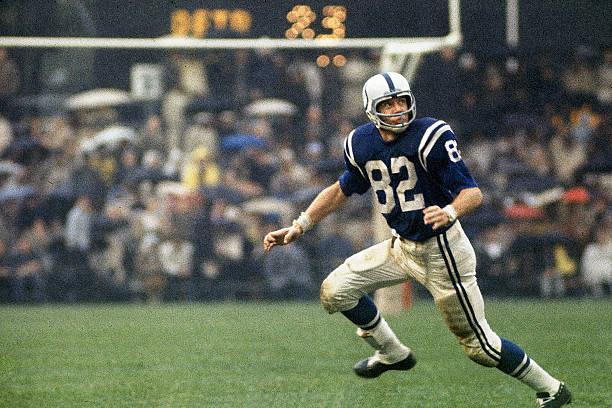Colts Legend Raymond Berry Diagnosed With Dementia – Can Hardly Speak, But Still Draws the Horseshoe He Once Wore With Pride