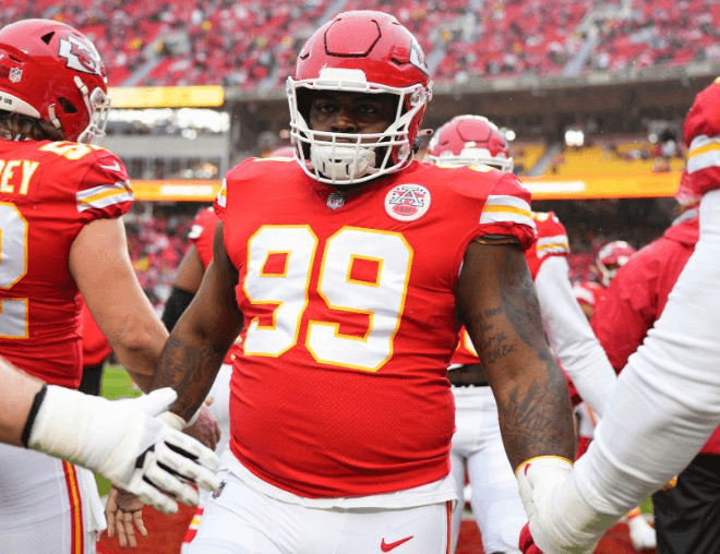 2x Super Bowl DT Free Agent Expresses Strong Desire To Join The Eagles After Learning He Is Being Pursued By Four Top NFL Teams Including Philadelphia. A Move That Could Make The Eagles Defense Even More Dominant