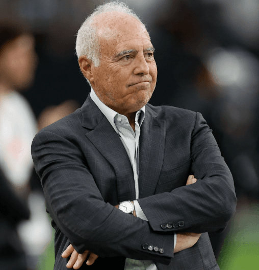 Eagles Owner Jeffrey Lurie Sends a Powerful Message to Justine Lindsay After Panthers Controversy Over Her Being Transgender – Philadelphia Takes the Lead in Defending Human Rights and Gender Equality