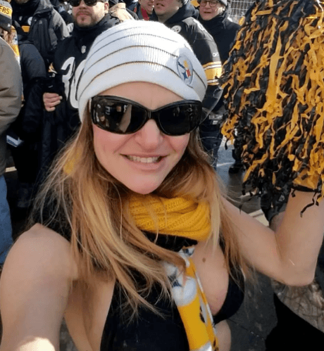 Former waitress reveals she will join adult website after being fired for inappropriate gesture while wearing revealing Steelers outfit