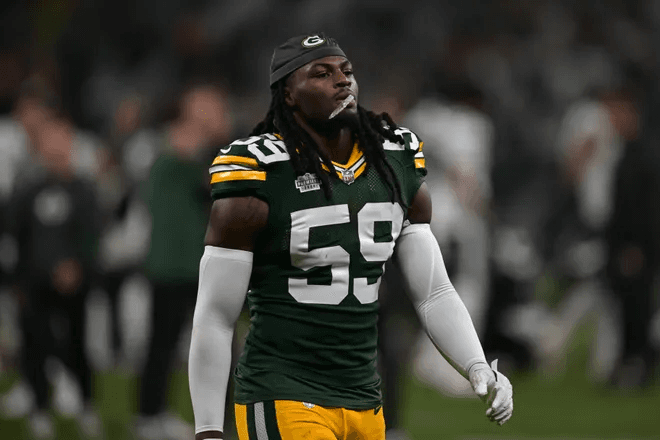 Ty’Ron Hopper responds to “washed” claims about Quay Walker: “If you think I’m better, you don’t understand football” — and Quay Walker’s classy answer shows all of Green Bay what the true Packers spirit looks like.