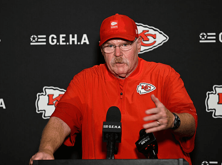 Head coach Andy Reid defends Patrick Mahomes after receiving not-so-good career news as the Chiefs struggle heading into Week 15.