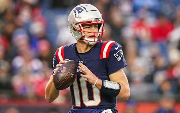Patriots' Star QB1 Shocks NFL with Blunt Pre-Bills Game Remark: "I Don't Care About Achievements, Patriots' victory is important"