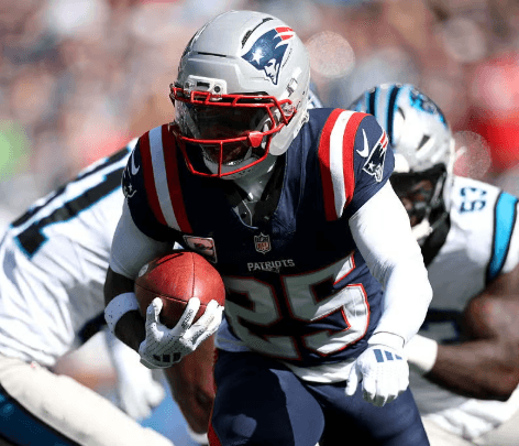 Patriots Star CB Touching Fans' Hearts with Contract Confession: "New England is My Family"