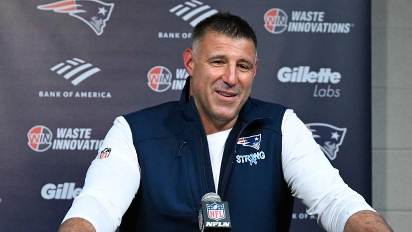 After the Revenge Game Against the Titans, Coach Vrabel Received a Special Gift from the Game’s MVP