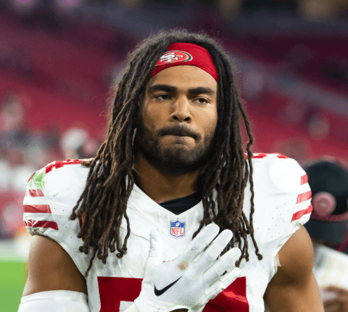 Fred Warner Captures Fans’ Hearts After Ankle Injury – “Silent Warrior” Actions Move Entire Levi’s Stadium