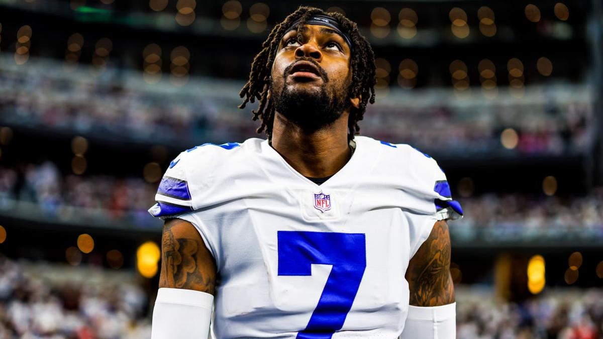 Jerry Jones SPEAKS OUT About Mysterious Concussion of Two-Time Pro Bowl Superstar Trevon Diggs: “I Don’t Believe That’s the Truth!”
