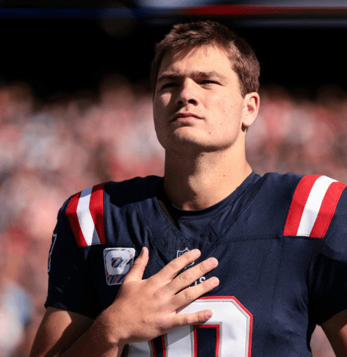 Patriots Icon Drake Maye Steps Up to Defend Legend Rob Gronkowski Amid Brutal NFL Backlash Wave