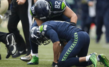INJURY UPDATE: Seahawks Lose Key Cornerback with 90 Tackles and 14 Pass Breakups After Third-Quarter Collision in Commanders Game – Head Coach Mike Macdonald Admits, “This Will Be a Tough Stretch for the Entire Seattle Team”