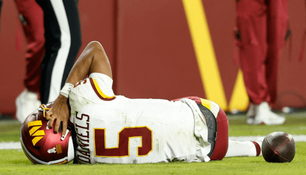 Father of QB Jayden Daniels Receives a Call from Seahawks Linebacker Drake Thomas – And the Words on the Other End from Thomas Left the Father with a Memory He'll Never Forget