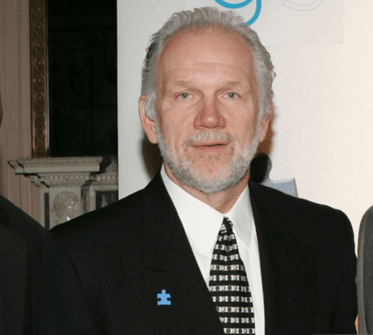 Steelers Legend Jack Ham Personally Apologizes After His Grandson Uses Helmet to Attack Opponent in Pennsylvania High School Game – As a Family Legacy Is Tested by One Moment of Lost Control.