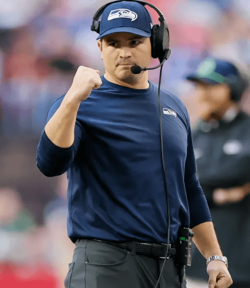 From Controversy to Winning Streak Sublime: Head Coach Mike Macdonald Speaks Out on "5 Reasons" the Seahawks Will Crush Every Opponent in Their Super Bowl Conquest