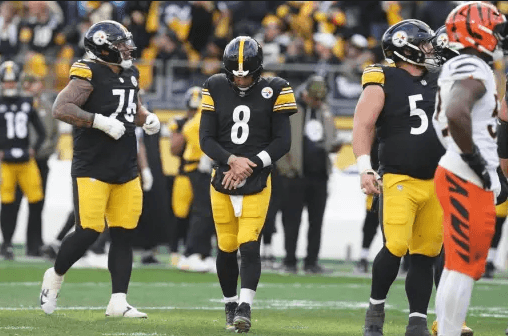 INJURY UPDATE: QB Aaron Rodgers Suffers Serious Hand Injury After Brutal Hit in 34–12 Win Over Bengals – And His Painful Admission Leaves Steelers Nation Stunned.