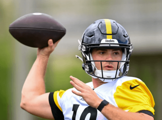 Just One Hour After Being Released by Steelers, Talented Rookie QB With 8,394 Career Yards Shockingly Expresses Desire to Return — Ready to Sign a “Lifetime Deal” to Chase Super Bowl Glory