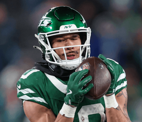 Just Three Hours After Paying $5 Million to Secure His Release from the Jets, Star Wide Receiver Turns Down Bills and Patriots to Set His Sights on the Steelers — Ready to Sign a Lifetime Deal Just to Line Up with MVP Aaron Rodgers
