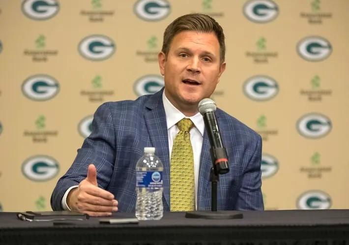 After the painful injury of Tucker Kraft in the loss to the Cardinals, General Manager Brian Gutekunst immediately took action overnight pulling off an emergency trade just hours before the deadline closed