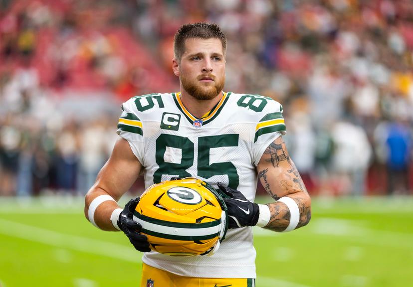 After Tucker Kraft suffered a season-ending injury, an unexpected act brought Packers President Ed Policy to tears when a Packers star voluntarily wrote a letter asking to take a pay cut to help the team through its toughest stretch