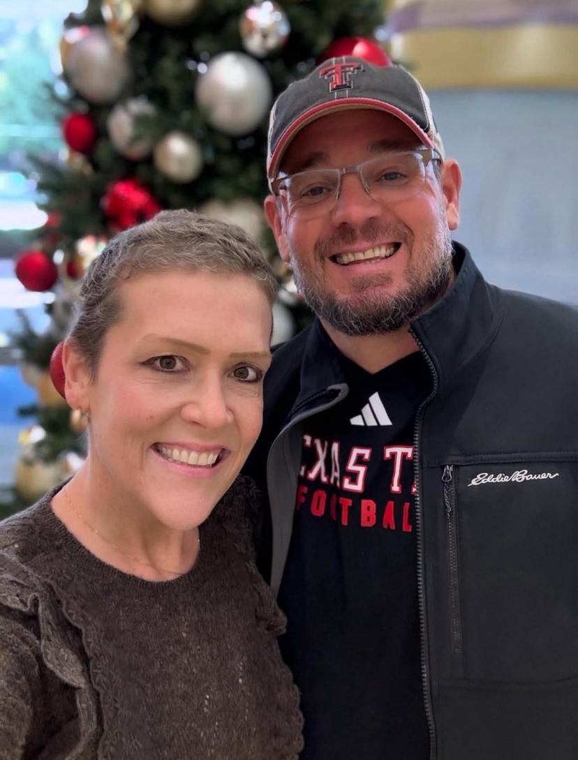 The 49ers Are Battling for the Toughest Woman They Know: Amy Kocurek Beats Cancer and Becomes the Very Reason This Locker Room Refuses to Ever Give Up