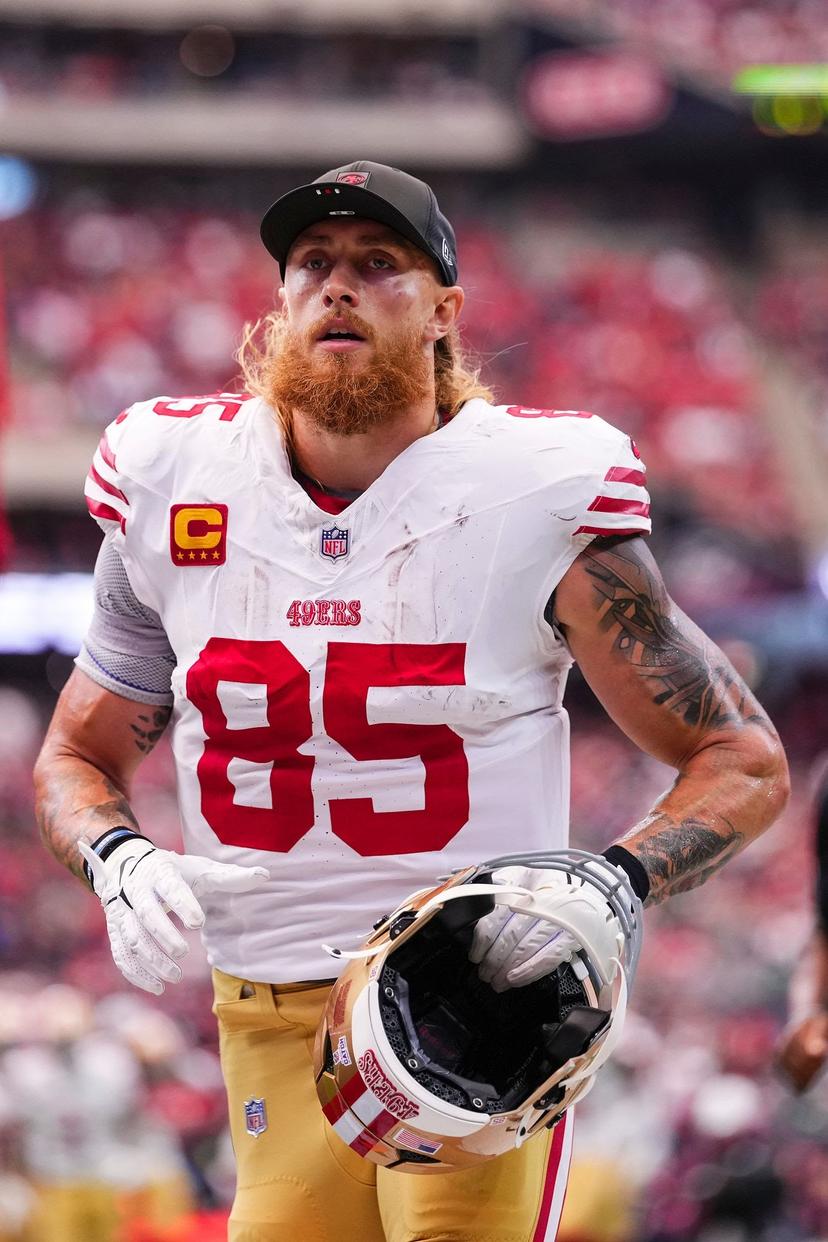 George Kittle Played Through Ankle Injury — And Kyle Shanahan’s 7-Word Comment Immediately Caught Fans’ Attention