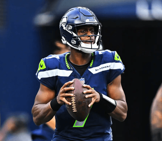 Legendary Ex-Seahawks QB with Over 238 Career Touchdowns Pauses Record Contract with Jets While Waiting for Seahawks’ Answer After Four Failed Negotiations