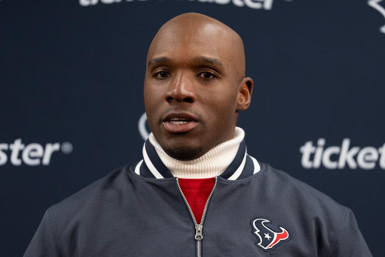 SHOCKING DRAFT STRATEGY: DeMeco Ryans REJECTS Texans Fans’ Biggest Demand – Houston Set to IGNORE Offensive Line Crisis and Draft “Best Player Available” Instead