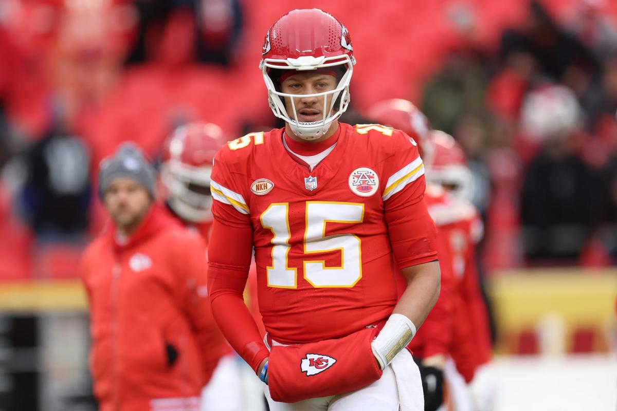 Patrick Mahomes Turns Down MVP After Chiefs’ 31–0 Win, Says “He Deserves It More”