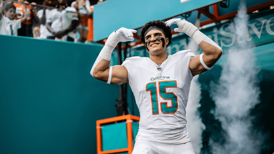 Dolphins star Jaelan Phillips gives back through music