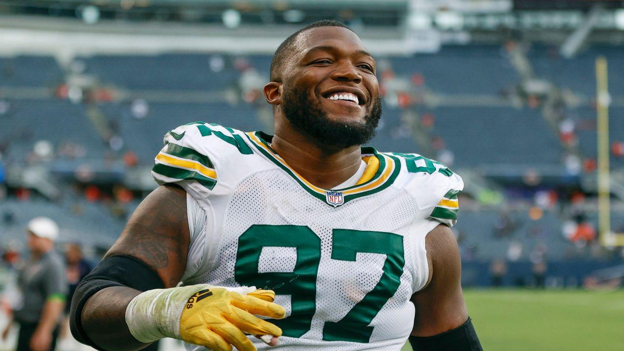 Packers Star Kenny Clark Rescues 27 Dogs From Euthanasia in Celebration of National Animal Shelter Appreciation Week