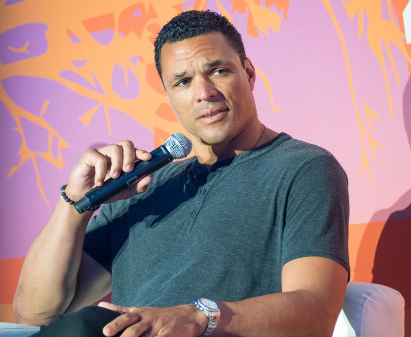 Tension Rises in Kansas City as Legend Tony Gonzalez Publicly Criticizes GM Brett Veach: “Hesitation at the Trade Deadline Could Cost the Chiefs Their Championship Edge”