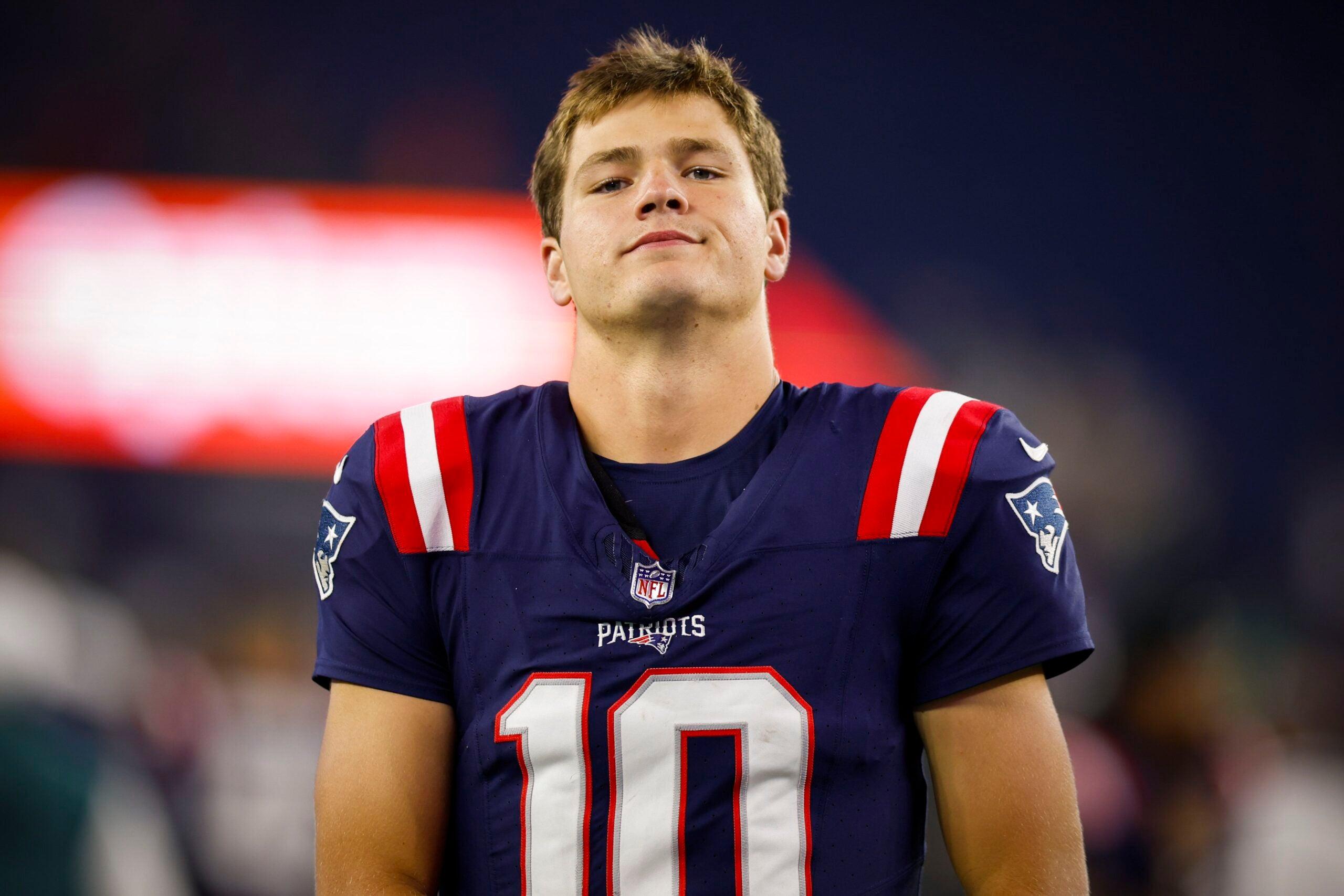 After a wild week, 'desperate' Pats' throw Drake Maye into the fire