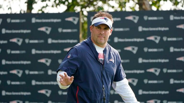 Patriots to reportedly hire Josh McDaniels as offensive coordinator