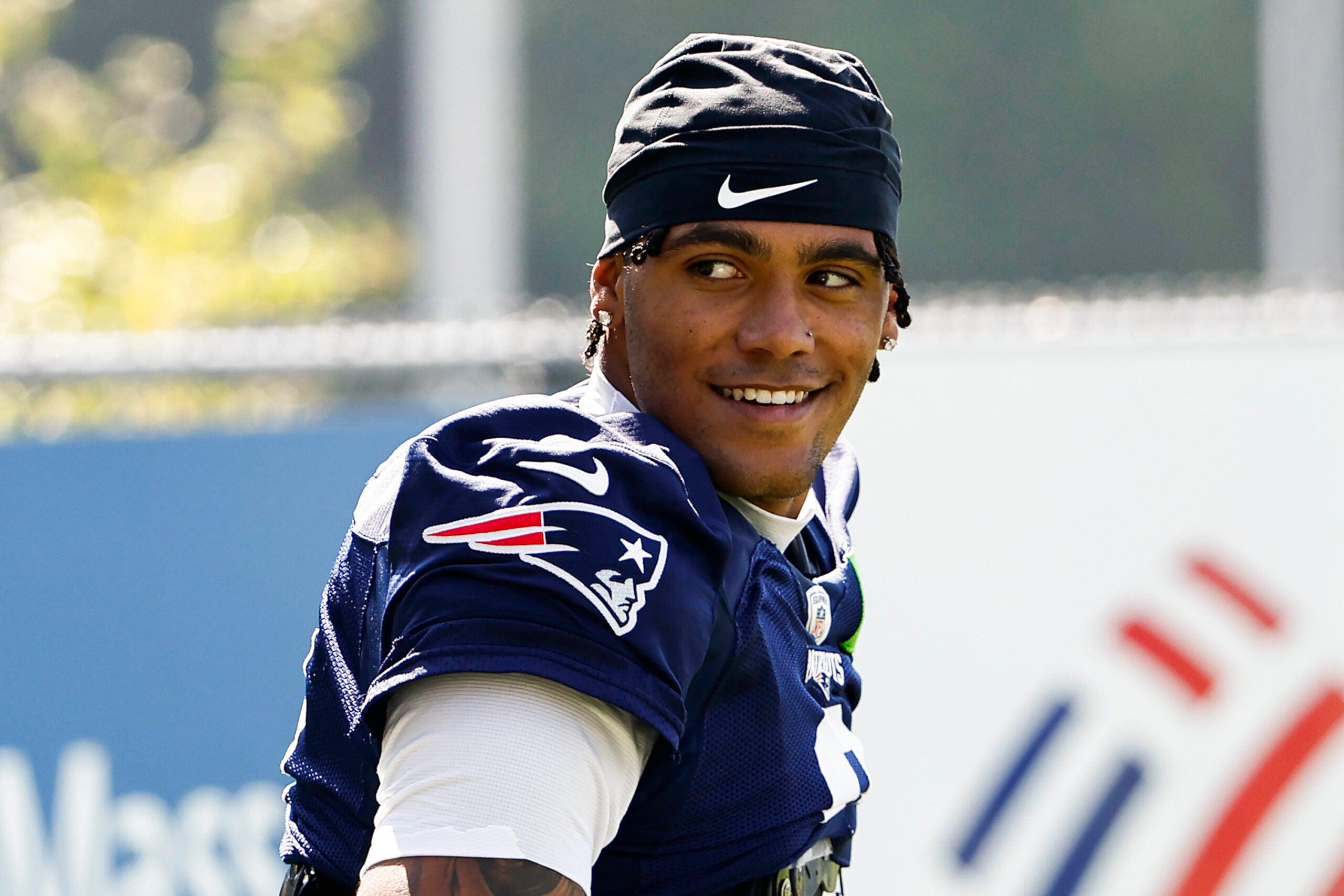 Christian Gonzalez returns to Patriots practice