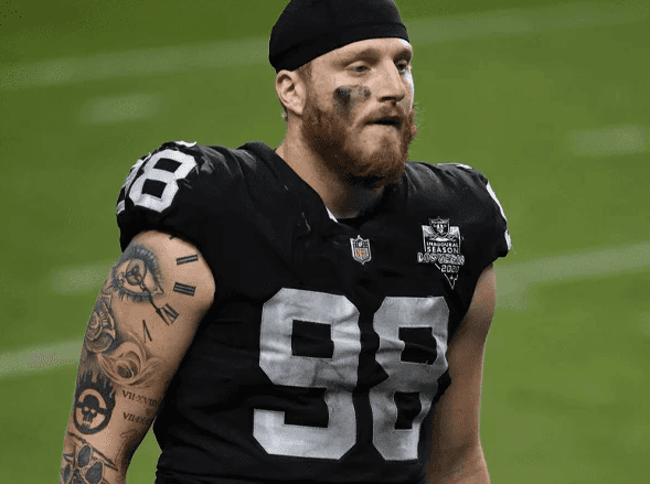 The Raiders’ Collapse Sparks New Broncos Buzz as Maxx Crosby Clashes With Teammate After Loss — Locker Room Insider Claims “He Keeps Praising Bo Nix… Maybe He Really Wants to Be a Broncos” – video shows the heated sideline fight