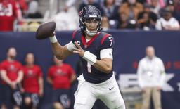 C.J. Stroud Spotted with David Montgomery Amid Swirling Rumors as Texans Eye New QB in Draft — But What’s Happening Behind the Scenes Has Fans Concerned