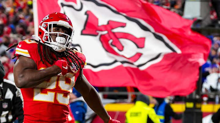 Kareem Hunt's redemption song can culminate in a Chiefs ...